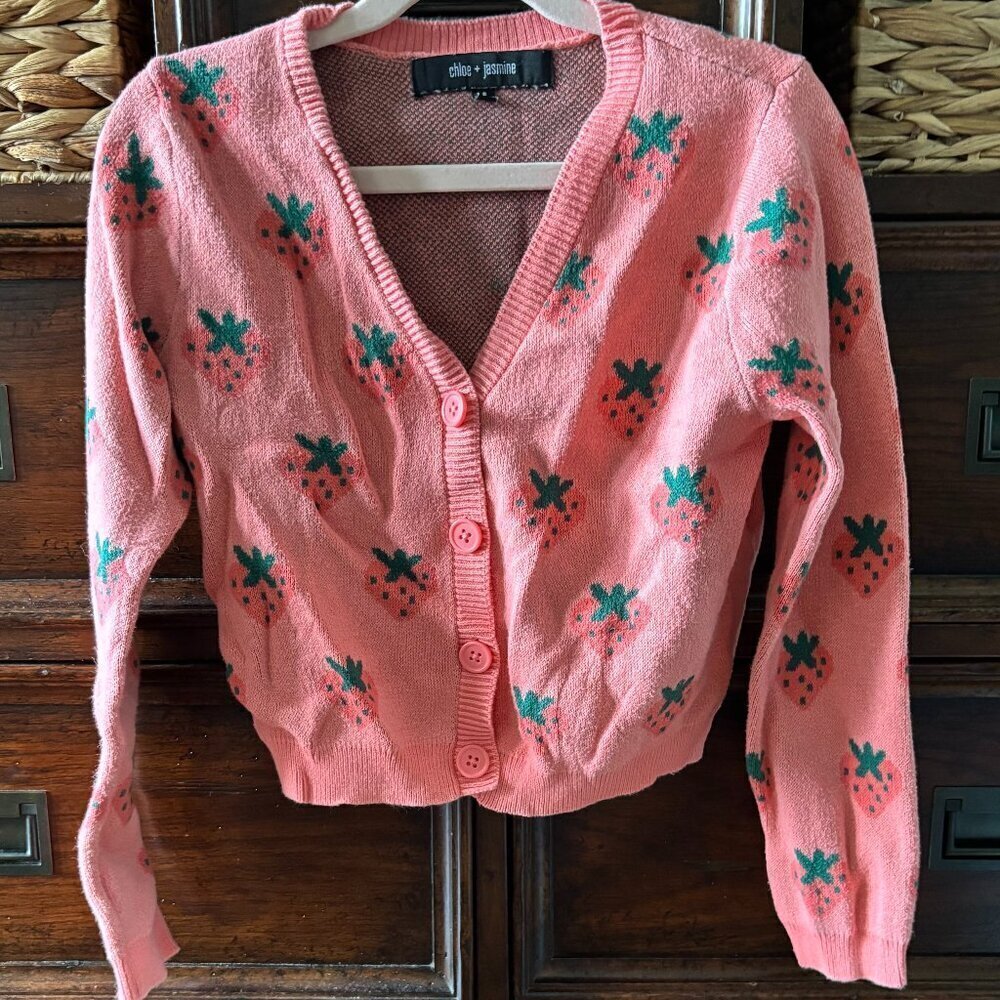 Chloe + Jamine knit strawberry v neck button down cardigan sweater in size 8